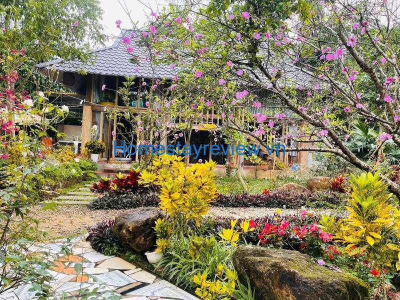 Queen’s Homestay Ba Vì: Căn nhà gỗ xinh xắn giữa rừng cây xanh mát