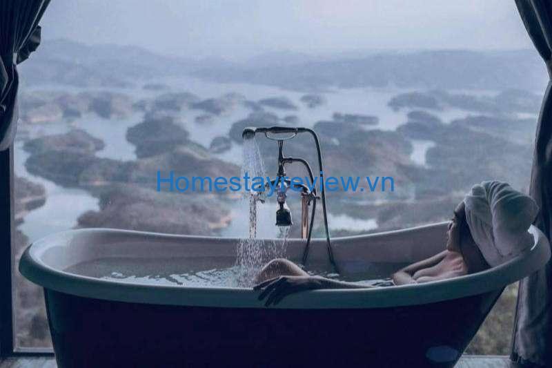 Tà Đùng Topview Homestay: View hồ đẹp "triệu like" vạn người mê