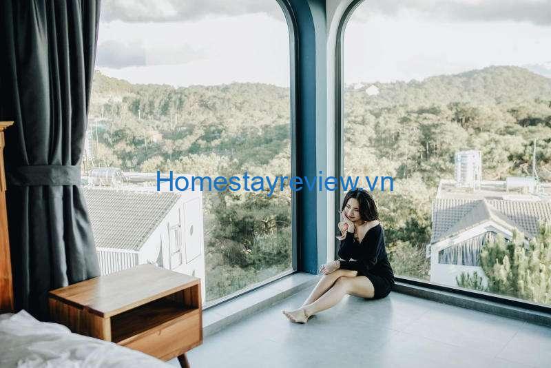 The Kupid Homestay Đà Lạt: Căn nhà kính xinh xắn giữa rừng thông