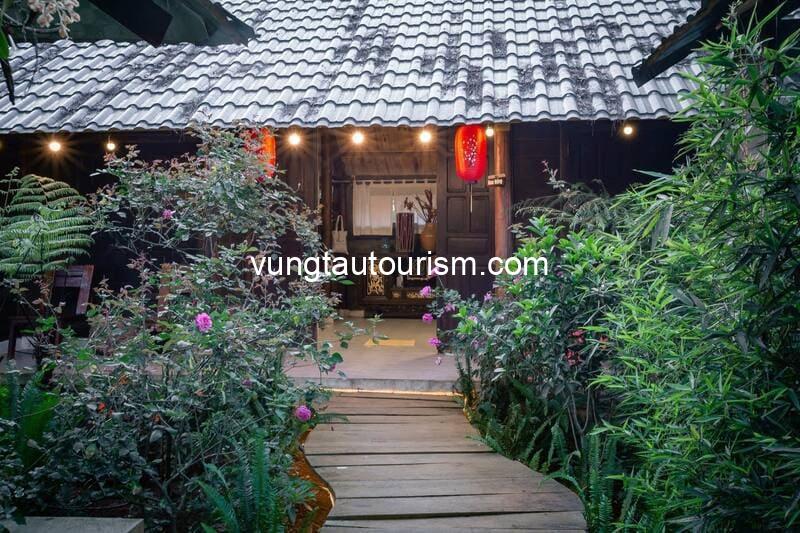 Alba-ra homestay Măng Đen: Căn nhà gỗ xinh xắn giữa rừng thông