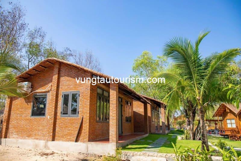 Aloha Lagi Beach Homestay: Nghỉ dưỡng bên biển Dinh Thầy Thím