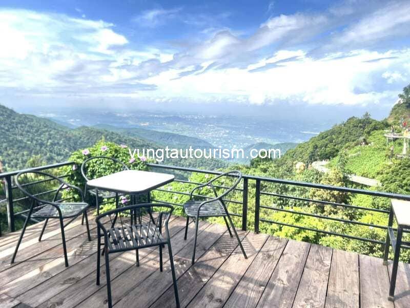Ban Mai Xanh Homestay Tam Đảo: view panorama hướng núi đẹp