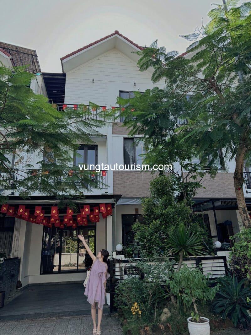 Bliss Homestay Huế: Không gian thiết kế sang trọng và ấm cúng