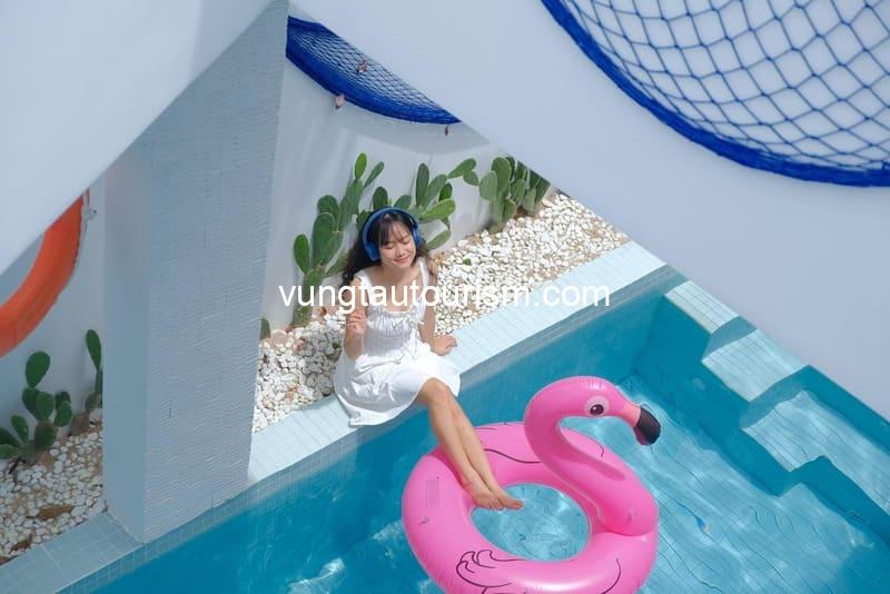 Cô Bông Homestay Phước Hải: Thiên đường Santorini giữa làng chài