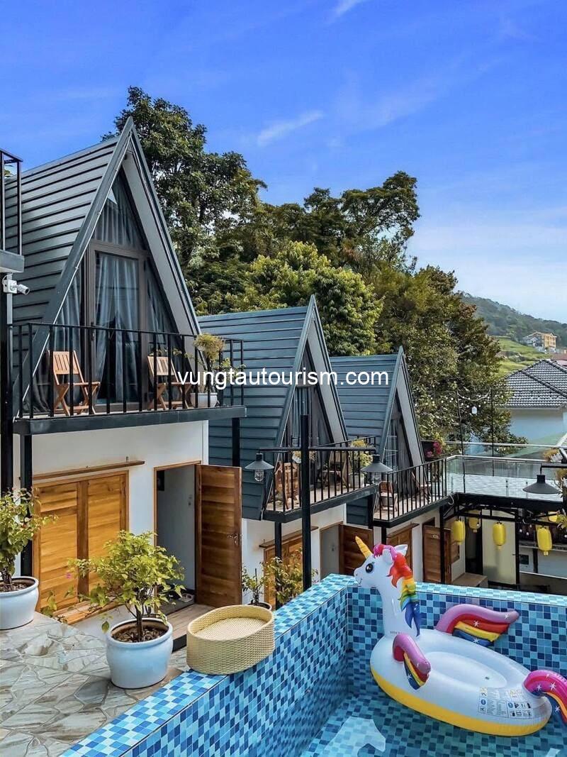CuDen Homestay Tam Đảo: Vị trí trung tâm, có hồ bơi và khu BBQ