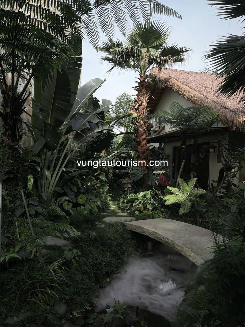 Hillstay Villa Homestay: Không gian xanh mát view hồ thơ mộng