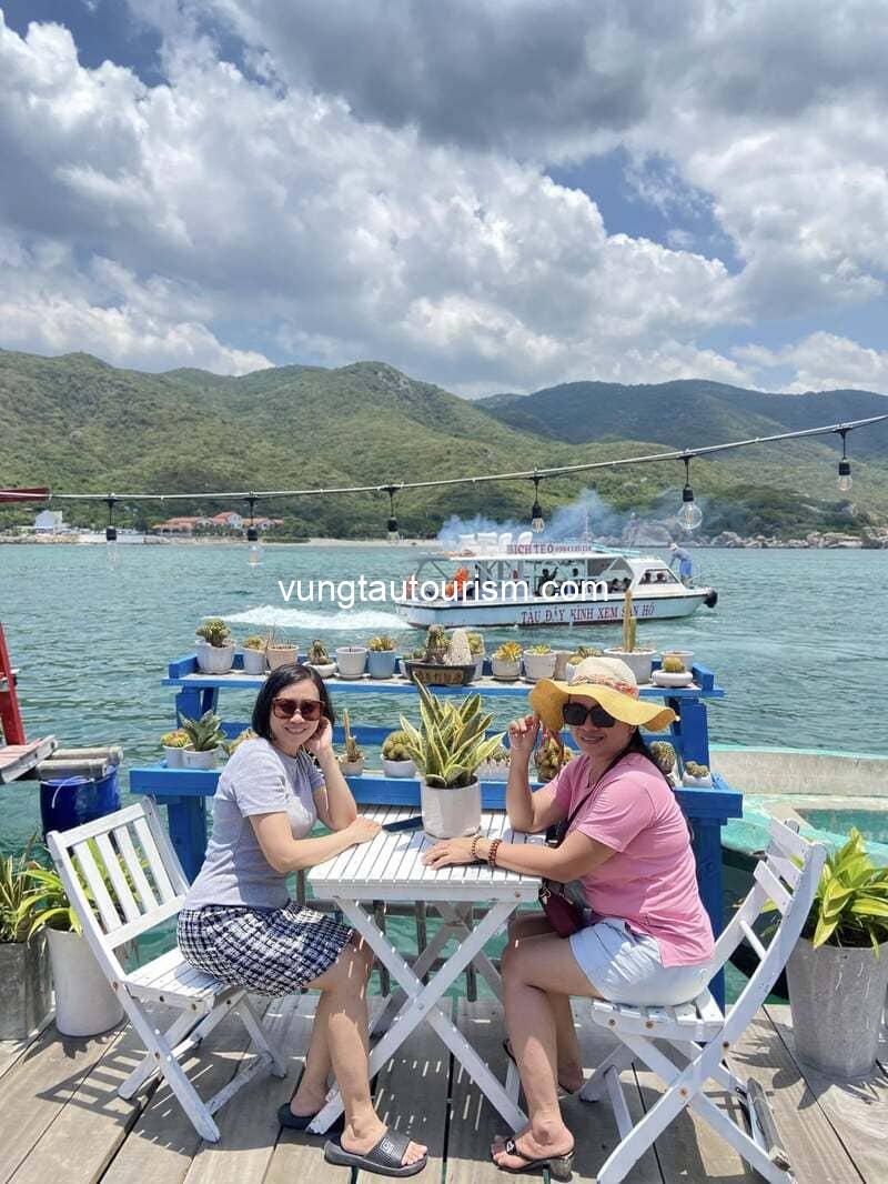 Homestay Chị Yến Bình Hưng view biển có tổ chức tour đảo trọn gói