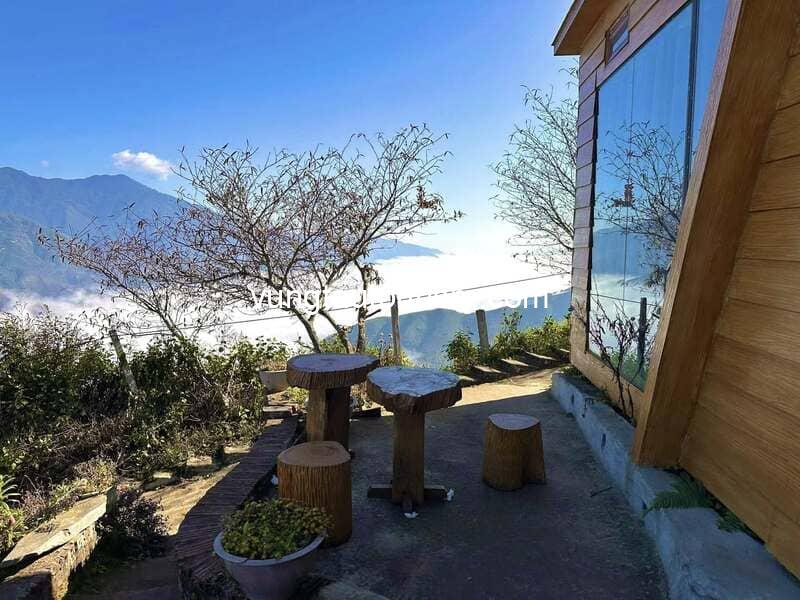 Homestay & Coffee Đỉnh Tà Xùa: Thiên đường giữa biển mây