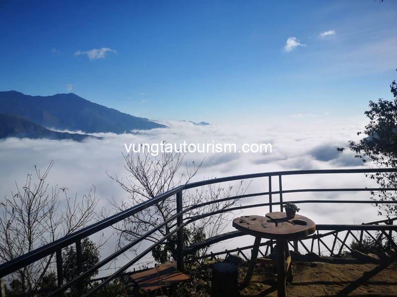 Homestay & Coffee Đỉnh Tà Xùa: Thiên đường giữa biển mây