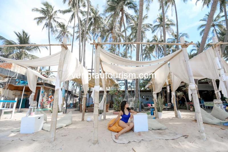 Homestay Eva Hut Mũi Né: Chốn nghỉ có quán cafe bar view biển