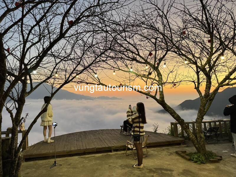 Homestay Tà Xùa Mùa Trứ - Thiên đường săn mây giữa núi rừng
