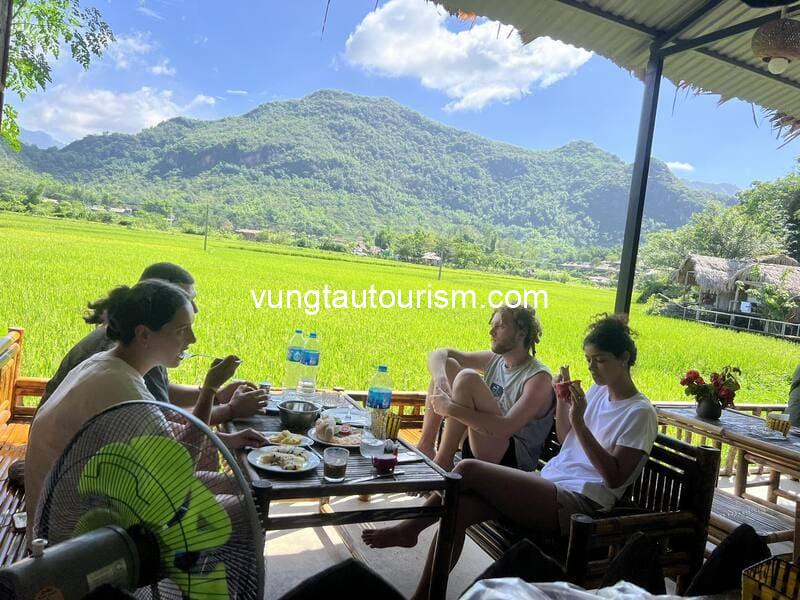Little Mai Chau Homestay: Những căn bungalow giữa cánh đồng lúa