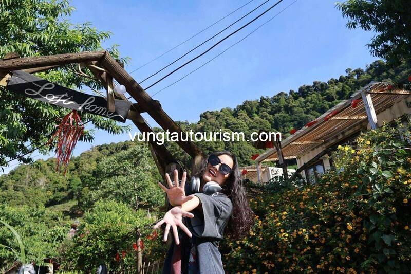 Lofi homestay Tà Xùa: Khu vườn cổ tích Ghibli giữa biển mây