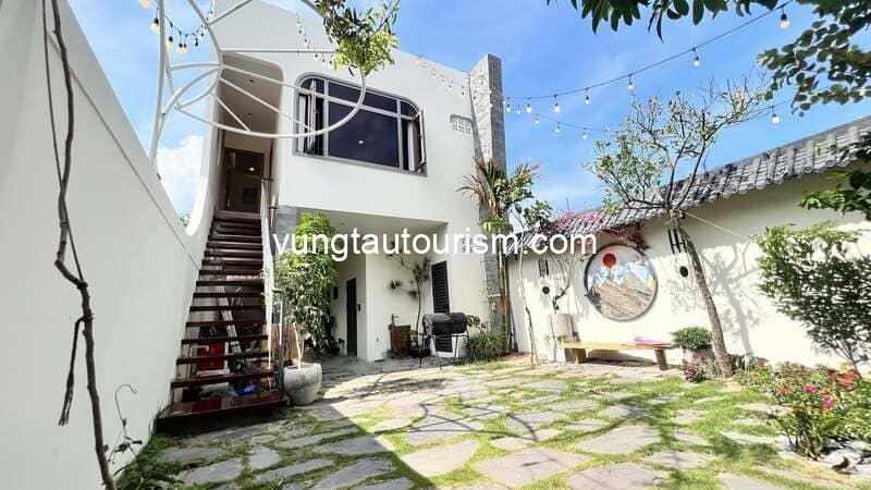 MỘC Homestay Phước Hải: Thiết kế hiện đại gần biển có hồ bơi