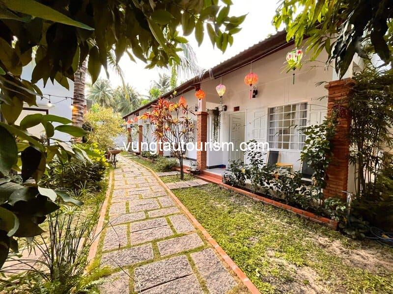Mộc Miên Homestay: Khu nghỉ xanh mát 1000 m2 gần biển Mũi Né