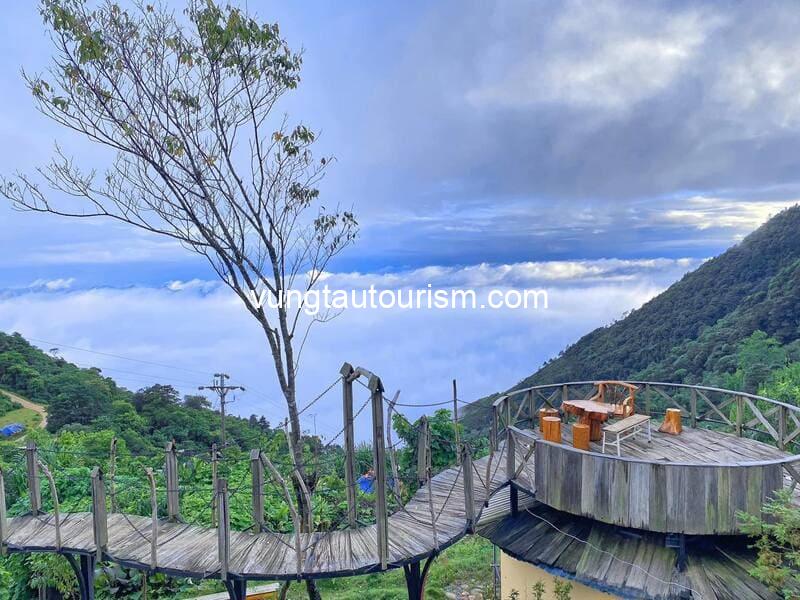 Mùa Homestay Tà Xùa: Những căn bungalow view thung lũng mây