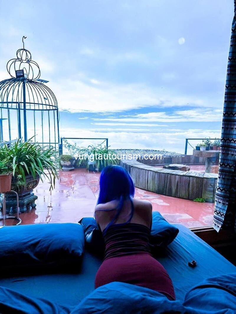 Mùa Homestay Tà Xùa: Những căn bungalow view thung lũng mây