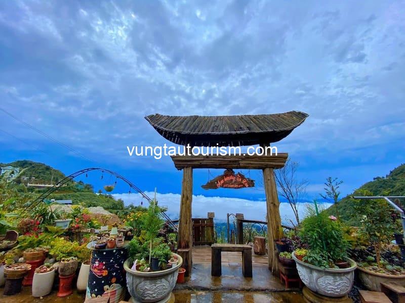 Mùa Homestay Tà Xùa: Những căn bungalow view thung lũng mây