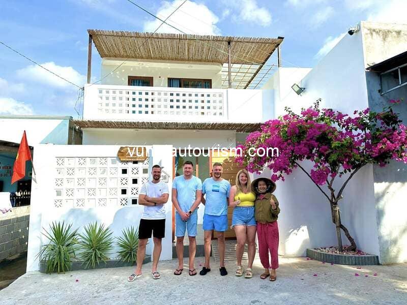 Nắng Homestay Mũi Né: Căn nhà decor xinh bên làng chài thơ mộng