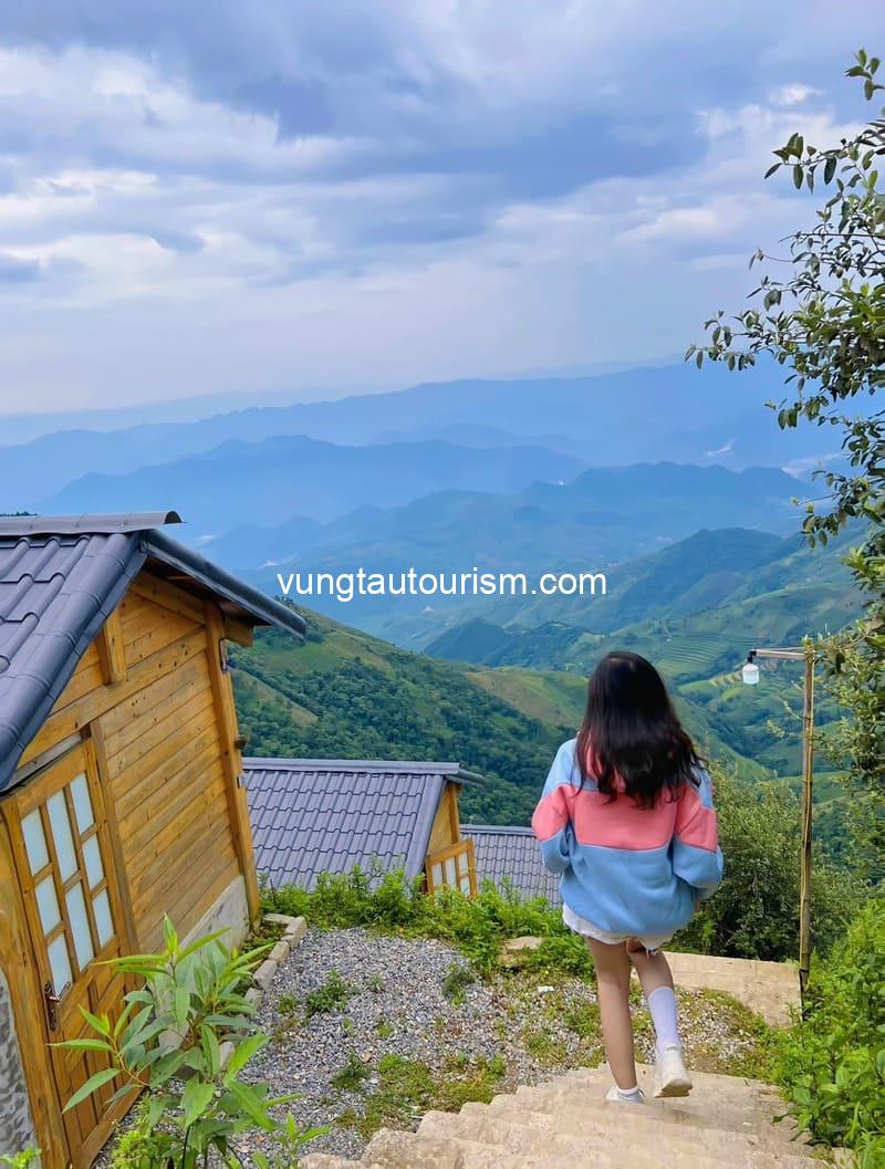 Nhà của An homestay & coffee Tà Xùa giữa biển mây bồng bềnh