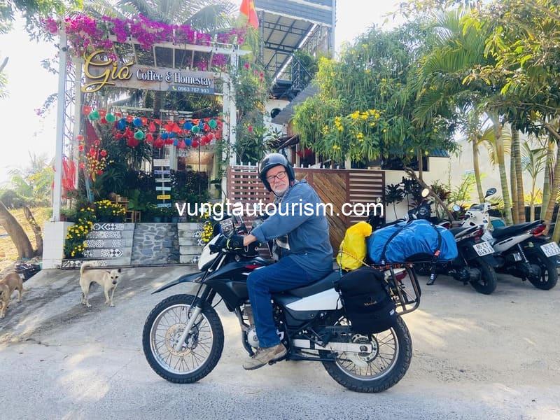 Nhà Gió Homestay Phan Thiết: Không gian view biển xanh mát