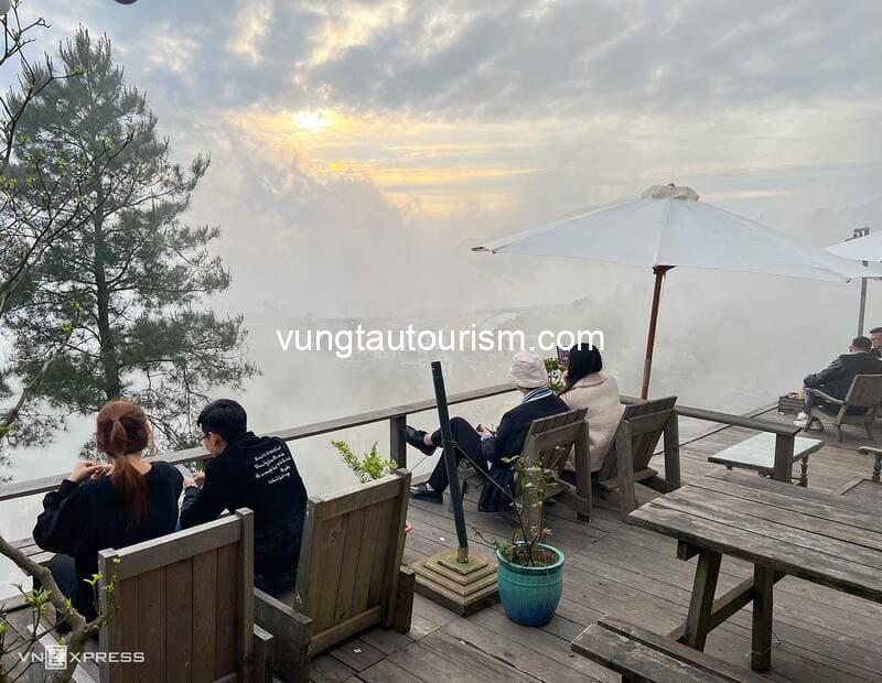 Ơ Homestay Tam Đảo: Chốn nghỉ view săn mây sức chứa 30 khách
