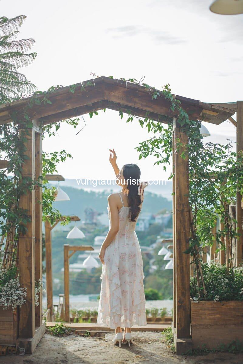 Tổ Chim Homestay Đà Lạt: Căn nhà gỗ giữa lưng chừng đồi