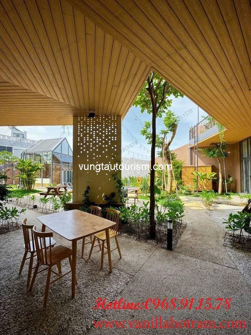 Vanilla Hồ Tràm Homestay: Chỗ nghỉ có hồ bơi cho đoàn đông người
