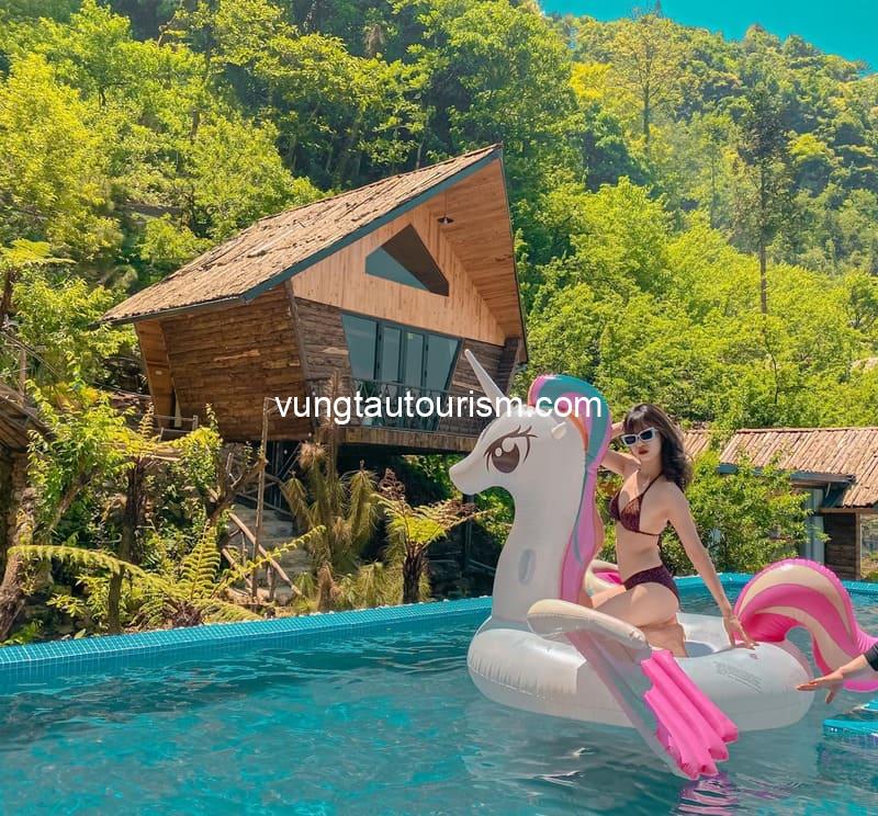 Vườn Mây Homestay Sapa: Căn phòng kính view ngắm núi rừng