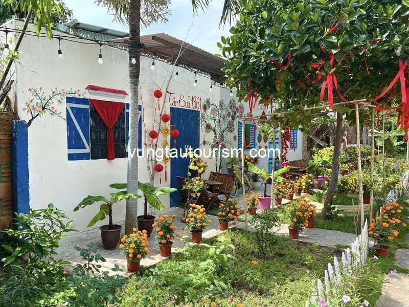 Homestay Sắc Màu Phan Rang: Ở trung tâm, nhiều góc sống ảo