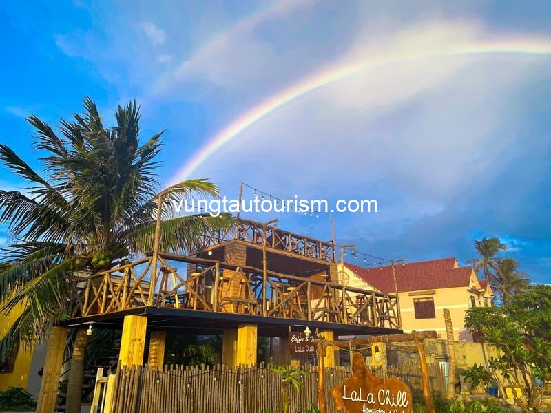 Lala Chill Homestay: Thiết kế mộc mạc xinh xắn view sát biển Kê Gà