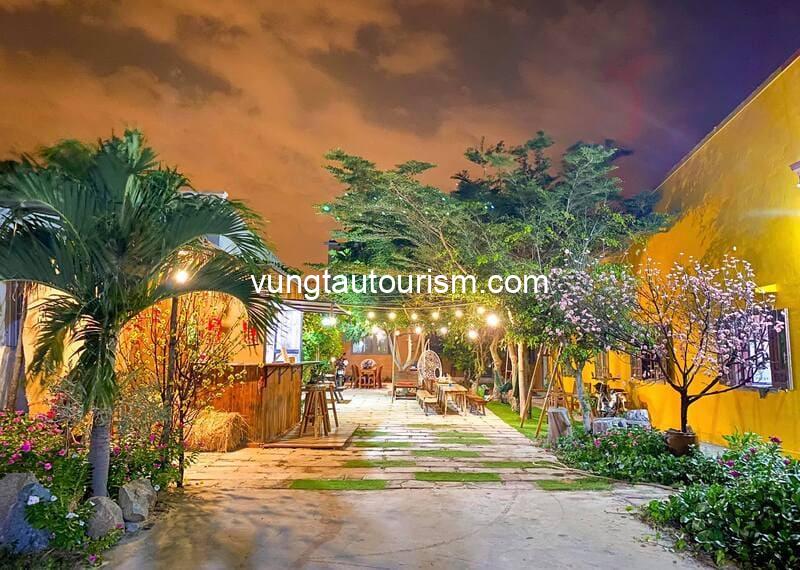 Lala Chill Homestay: Thiết kế mộc mạc xinh xắn view sát biển Kê Gà