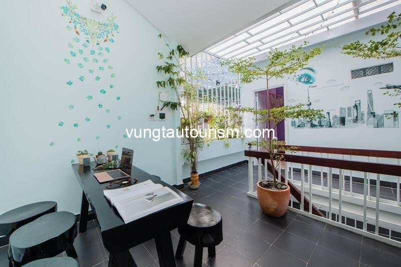 Megi Homestay Nha Trang: Cách biển 3 phút đi bộ, giá phòng rẻ